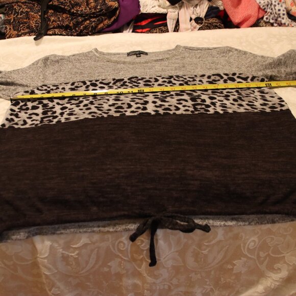 Vintage Rose Sweater Size XL Bling, Animal print - Picture 5 of 15